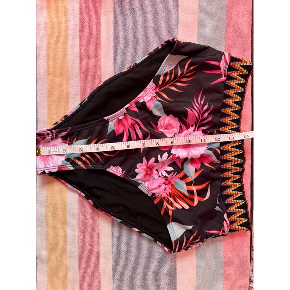 NWT, Women, High Waist Bikini Set, Black and Floral, Sz M - Picture 9 of 11